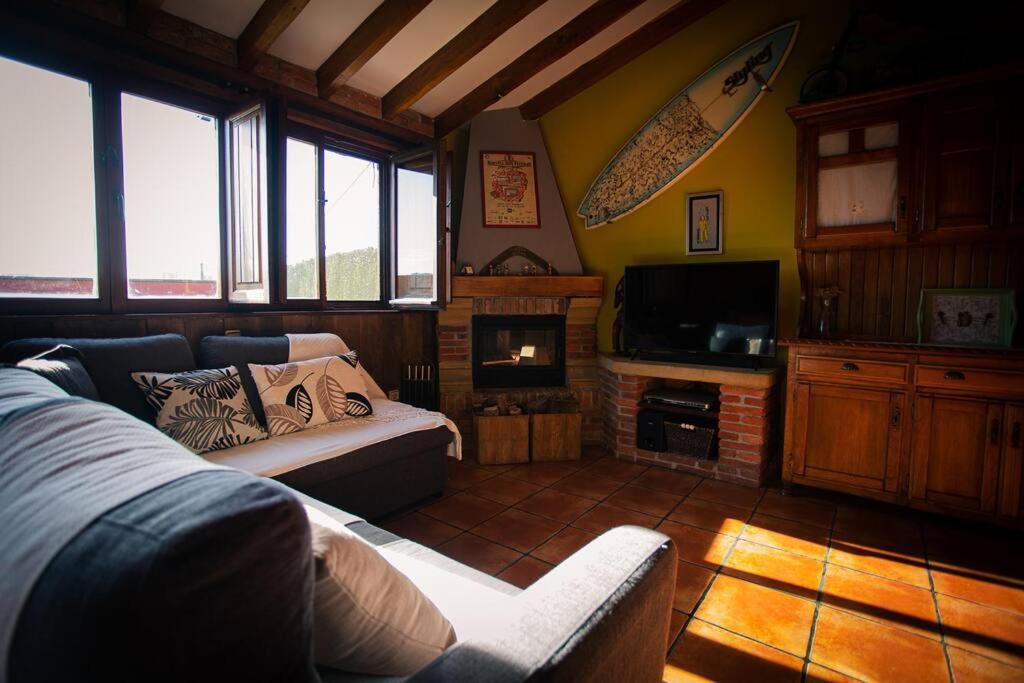 Casa Independiente Con Chimena, Jardin Y Barbacoa Holiday home