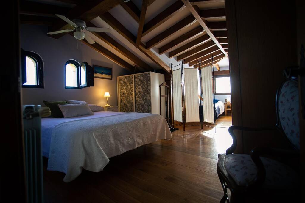 Casa Independiente Con Chimena, Jardin Y Barbacoa Vakantiehuis Santander